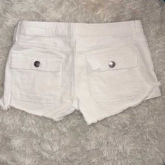 Mossimo Low Rise Denim Short Shorts - Picture 2 of 3